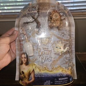 Disney Beauty and the Beast Castle Friends Set